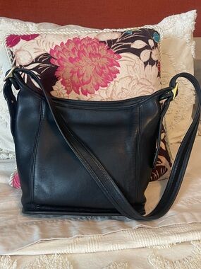 Vintage Coach- Slim duffle medium